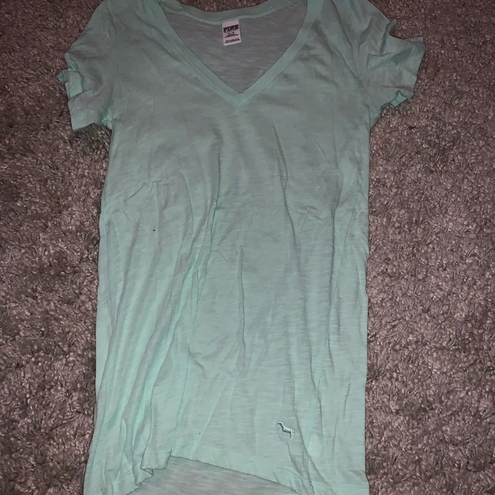 Pink v-neck - Picture 2 of 3